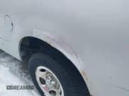 ✅ 2002 Ford F-150 XL • VIN: 1FTRX17W72NA98128 • Lot: 43835387. Listed on IAAI with 160,884 mi. Free auction sales archive from the USA and detailed vehicle history report at DreamBid. Image 6.