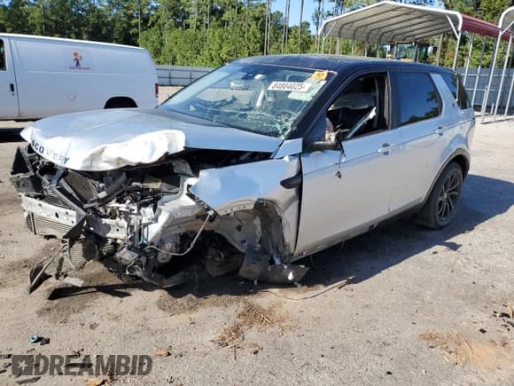 ✅ 2016 Land Rover Discovery Sport HSE • VIN: SALCR2BG5GH554924 • Lot: 84804025. Wystawiony na Copart z przebiegiem Nie podano. Bezpłatny archiwum sprzedaży aukcyjnych z USA i szczegółowy raport historii pojazdu na DreamBid. Zdjęcie 1.