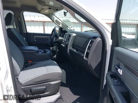 2024 Ram 1500 SLT с VIN 1C6RR7GGXRS156922, выставлен на аукционе IAAI как лот 42555238 с пробегом 23 829 миль миль и . История ставок и продаж доступна на DreamBid. Изображение 5.