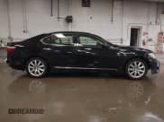 ✅ 2007 Lexus LS 460 • VIN: JTHBL46F775041224 • Lot: 43425024. Listed on IAAI with 143,019 mi. Free auction sales archive from the USA and detailed vehicle history report at DreamBid. Image 13.