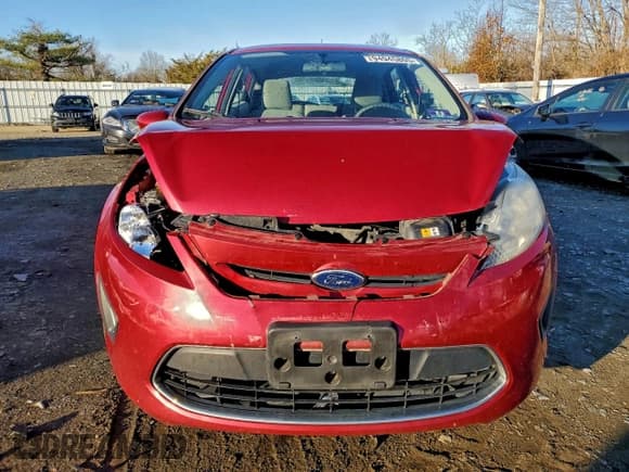 ✅ 2011 Ford Fiesta SE • VIN: 3FADP4EJ7BM223292 • Lot: 94945805. Listed on Copart with 104,549 mi. Free auction sales archive from the USA and detailed vehicle history report at DreamBid. Image 5.