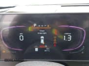 ✅ 2025 Kia Sportage X-Line • VIN: 5XYK6CDF2SG309053 • Lot: 43129231. Wystawiony na IAAI z przebiegiem 6 817 mil. Bezpłatny archiwum sprzedaży aukcyjnych z USA i szczegółowy raport historii pojazdu na DreamBid. Zdjęcie 7.