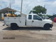 ✅ 2001 Ford F-250 XL • VIN: 3FTNX20L71MA26777 • Lot: 42712362. Listed on IAAI with 318,429 mi. Free auction sales archive from the USA and detailed vehicle history report at DreamBid. Image 13.