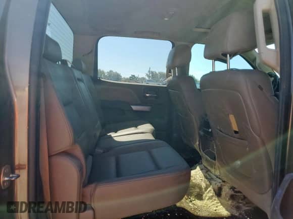 2015 Chevrolet Silverado 2500HD LTZ с VIN 1GC1KWE84FF104240, выставлен на аукционе Copart как лот 84268505 с пробегом 361 305 миль миль и Списание • Salvage title. История ставок и продаж доступна на DreamBid. Изображение 10.