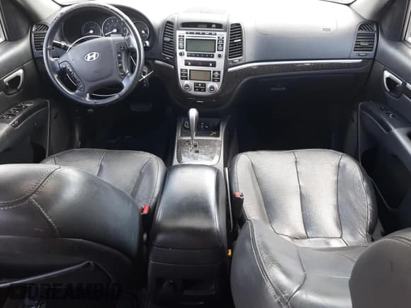 ✅ 2009 Hyundai Santa Fe Limited • VIN: 5NMSH13E79H268300 • Lot: 72441444. Listed on Copart with 153,325 mi. Free auction sales archive from the USA and detailed vehicle history report at DreamBid. Image 8.