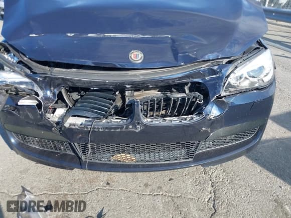 ✅ 2014 BMW 7 Series ALPINA B7 • VIN: WBAYE8C5XED134652 • Lot: 42713710. Wystawiony na IAAI z przebiegiem 81 956 mil. Bezpłatny archiwum sprzedaży aukcyjnych z USA i szczegółowy raport historii pojazdu na DreamBid. Zdjęcie 6.