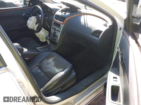 ✅ 2010 Chevrolet Malibu 2LT • VIN: 1G1ZD5E70AF112917 • Лот: 43553061. Опубликован ранее на IAAI с пробегом 96 647 миль. Бесплатный доступ к архиву аукционных продаж из США и подробный отчёт об истории автомобиля на DreamBid. Изображение 5.