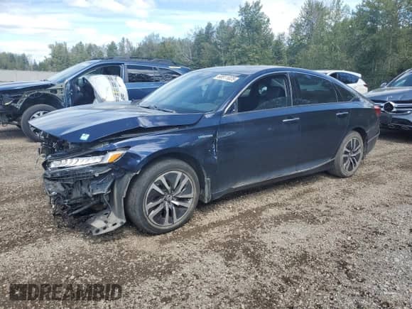 2019 Honda Accord Touring with VIN 1HGCV3F93KA800618, listed as a Copart auction lot 68911025 with 199,398 mi miles and Salvage title. Bid and sale history available at DreamBid. Image 1.