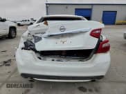✅ 2018 Nissan Altima SR • VIN: 1N4AL3AP2JC194349 • Lot: 91046055. Wystawiony na Copart z przebiegiem 69 725 mil. Bezpłatny archiwum sprzedaży aukcyjnych z USA i szczegółowy raport historii pojazdu na DreamBid. Zdjęcie 6.