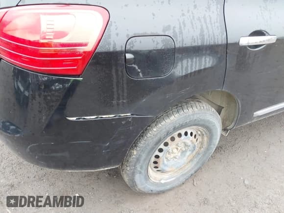 ✅ 2015 Nissan Rogue S • VIN: JN8AS5MV2FW759857 • Lot: 43751253. Wystawiony na IAAI z przebiegiem 207 983 mil. Bezpłatny archiwum sprzedaży aukcyjnych z USA i szczegółowy raport historii pojazdu na DreamBid. Zdjęcie 6.