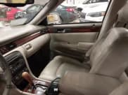 ✅ 2002 Cadillac Seville Touring STS • VIN: 1G6KY54942U137349 • Lot: 41991979. Wystawiony na IAAI z przebiegiem 143 169 mil. Bezpłatny archiwum sprzedaży aukcyjnych z USA i szczegółowy raport historii pojazdu na DreamBid. Zdjęcie 5.
