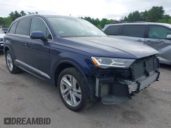 ✅ 2021 Audi Q7 Premium Plus • VIN: WA1LXAF75MD017825 • Lot: 42343727. Listed on IAAI with 102,126 mi. Free auction sales archive from the USA and detailed vehicle history report at DreamBid. Image 1.