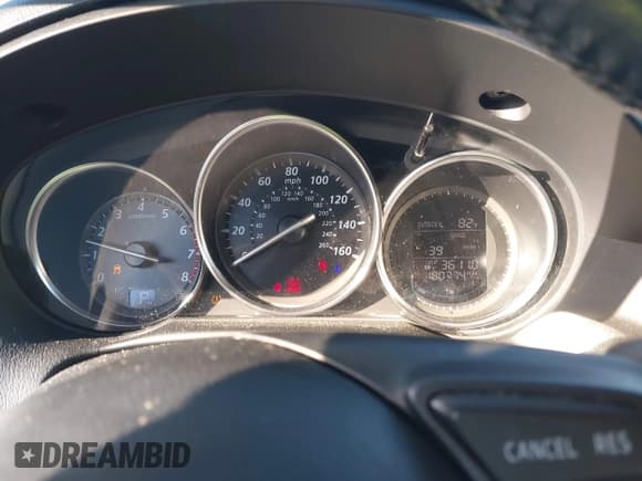 ✅ 2015 Mazda CX-5 Grand Touring • VIN: JM3KE2DY8F0491553 • Lot: 43513318. Wystawiony na IAAI z przebiegiem 180 774 mil. Bezpłatny archiwum sprzedaży aukcyjnych z USA i szczegółowy raport historii pojazdu na DreamBid. Zdjęcie 7.