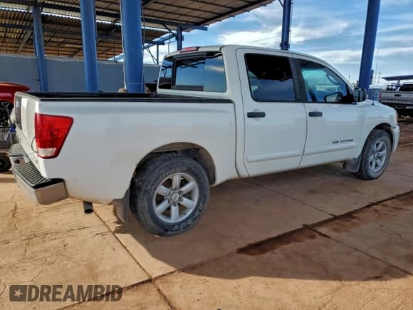 ✅ 2011 Nissan Titan SV • VIN: 1N6AA0EK1BN321107 • Lot: 94076115. Listed on Copart with Not provided. Free auction sales archive from the USA and detailed vehicle history report at DreamBid. Image 3.