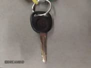 ✅ 2005 Chevrolet Equinox LT • VIN: 2CNDL73F156050224 • Лот: 41661481. Опубликован ранее на IAAI с пробегом 175 973 миль. Бесплатный доступ к архиву аукционных продаж из США и подробный отчёт об истории автомобиля на DreamBid. Изображение 11.