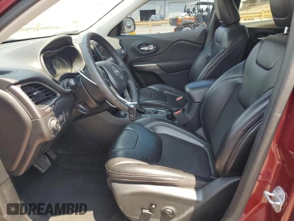 ✅ 2020 Jeep Cherokee Altitude • VIN: 1C4PJMLN7LD546043 • Lot: 65072055. Wystawiony na Copart z przebiegiem 109 302 mil. Bezpłatny archiwum sprzedaży aukcyjnych z USA i szczegółowy raport historii pojazdu na DreamBid. Zdjęcie 7.