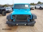 ✅ 2017 Jeep Wrangler Unlimited Sport • VIN: 1C4BJWDG0HL587942 • Lot: 43808464. Wystawiony na IAAI z przebiegiem 119 054 mil. Bezpłatny archiwum sprzedaży aukcyjnych z USA i szczegółowy raport historii pojazdu na DreamBid. Zdjęcie 12.