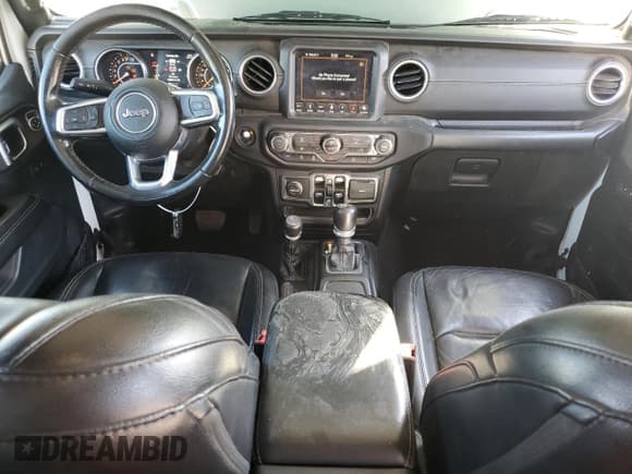 ✅ 2019 Jeep Wrangler Unlimited Sahara • VIN: 1C4HJXEG7KW651768 • Lot: 80401965. Listed on Copart with 115,603 mi. Free auction sales archive from the USA and detailed vehicle history report at DreamBid. Image 8.