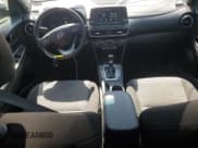 ✅ 2021 Hyundai Kona SEL Plus • VIN: KM8K6CAA4MU741584 • Лот: 70614194. Опубликован ранее на Copart с пробегом 57 460 миль. Бесплатный доступ к архиву аукционных продаж из США и подробный отчёт об истории автомобиля на DreamBid. Изображение 8.