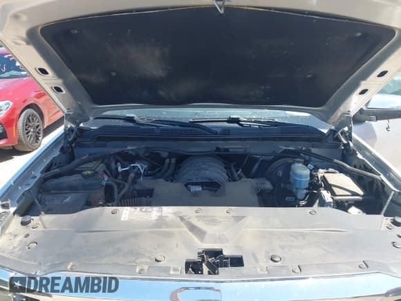 ✅ 2018 Chevrolet Silverado 1500 LTZ • VIN: 3GCUKSEC5JG642110 • Lot: 42615537. Wystawiony na IAAI z przebiegiem 118 739 mil. Bezpłatny archiwum sprzedaży aukcyjnych z USA i szczegółowy raport historii pojazdu na DreamBid. Zdjęcie 10.