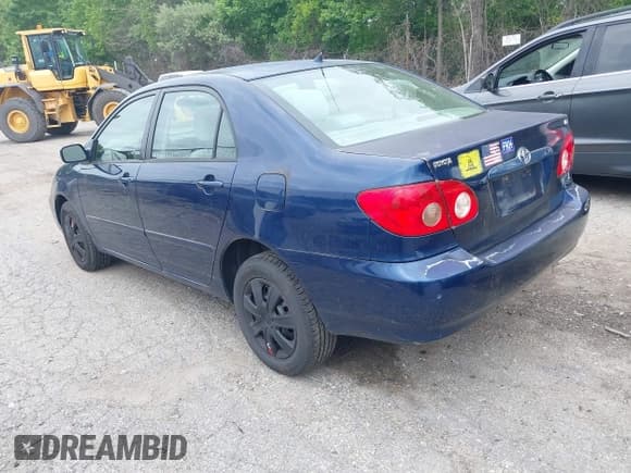 ✅ 2007 Toyota Corolla CE • VIN: 2T1BR32E17C828308 • Lot: 42312704. Listed on IAAI with 207,242 mi. Free auction sales archive from the USA and detailed vehicle history report at DreamBid. Image 3.