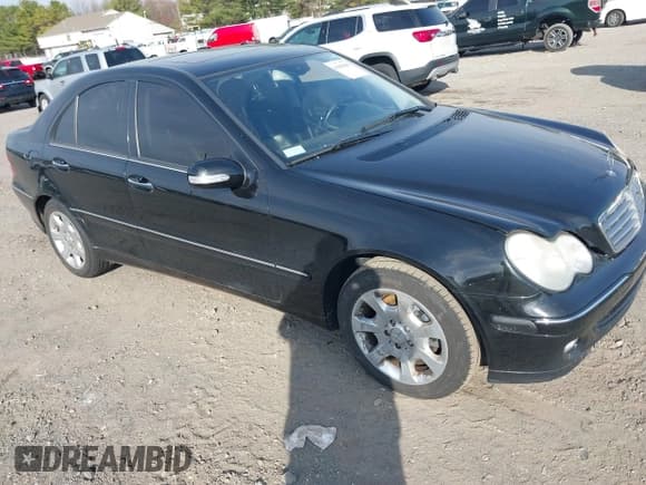 ✅ 2006 Mercedes-Benz C 280 Luxury • VIN: WDBRF92H86F796224 • Lot: 41838403. Wystawiony na IAAI z przebiegiem 152 974 mil. Bezpłatny archiwum sprzedaży aukcyjnych z USA i szczegółowy raport historii pojazdu na DreamBid. Zdjęcie 1.