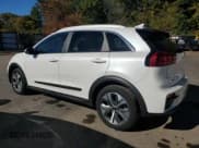 ✅ 2022 Kia Niro S • VIN: KNDCC3LG3N5160057 • Lot: 87189715. Wystawiony na Copart z przebiegiem 122 255 mil. Bezpłatny archiwum sprzedaży aukcyjnych z USA i szczegółowy raport historii pojazdu na DreamBid. Zdjęcie 2.