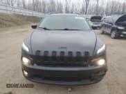 ✅ 2016 Jeep Cherokee Latitude • VIN: 1C4PJMCB0GW175369 • Lot: 92601145. Wystawiony na Copart z przebiegiem 150 960 mil. Bezpłatny archiwum sprzedaży aukcyjnych z USA i szczegółowy raport historii pojazdu na DreamBid. Zdjęcie 5.