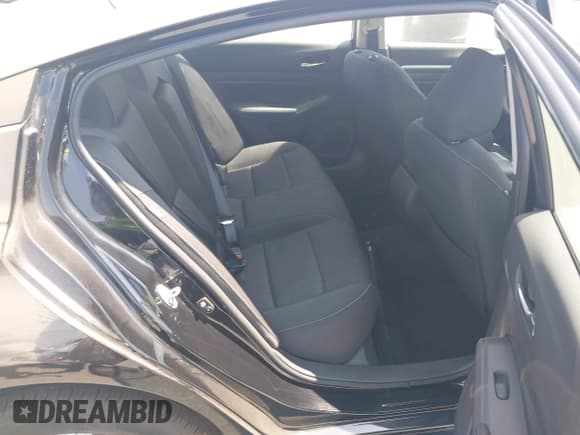 ✅ 2022 Nissan Altima SV • VIN: 1N4BL4DW0NN366921 • Lot: 42496488. Wystawiony na IAAI z przebiegiem 31 368 mil. Bezpłatny archiwum sprzedaży aukcyjnych z USA i szczegółowy raport historii pojazdu na DreamBid. Zdjęcie 8.