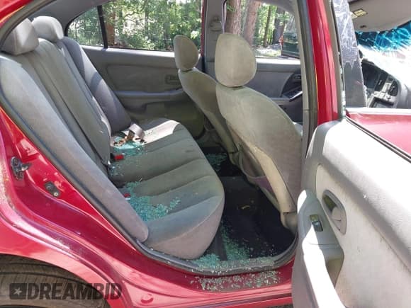 ✅ 2005 Hyundai Elantra GLS • VIN: KMHDN46D65U118621 • Lot: 42539546. Wystawiony na IAAI z przebiegiem Nie podano. Bezpłatny archiwum sprzedaży aukcyjnych z USA i szczegółowy raport historii pojazdu na DreamBid. Zdjęcie 8.