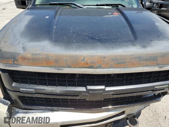 ✅ 2008 Chevrolet Silverado 2500HD Work Truck • VIN: 1GCHK23K48F138008 • Lot: 56018814. Wystawiony na Copart z przebiegiem Nie podano. Bezpłatny archiwum sprzedaży aukcyjnych z USA i szczegółowy raport historii pojazdu na DreamBid. Zdjęcie 11.