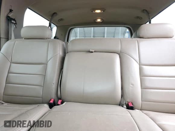 ✅ 2002 Ford Excursion Limited • VIN: 1FMNU42F22ED01888 • Лот: 56723385. Опубликован ранее на Copart с пробегом 343 785 миль. Бесплатный доступ к архиву аукционных продаж из США и подробный отчёт об истории автомобиля на DreamBid. Изображение 10.