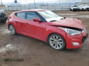 ✅ 2015 Hyundai Veloster • VIN: KMHTC6AD4FU233689 • Lot: 82494724. Wystawiony na Copart z przebiegiem 104 522 mil. Bezpłatny archiwum sprzedaży aukcyjnych z USA i szczegółowy raport historii pojazdu na DreamBid. Zdjęcie 4.