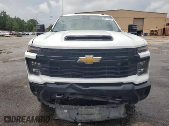 2024 Chevrolet Silverado 2500HD Work Truck with VIN 1GC4YLE71RF271189, listed as a Copart auction lot 68475645 with 24,071 mi miles and Salvage title. Bid and sale history available at DreamBid. Image 5.