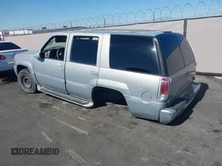 ✅ 2000 GMC Denali • VIN: 1GKEK63R6YR220252 • Lot: 42873551. Wystawiony na IAAI z przebiegiem 170 568 mil. Bezpłatny archiwum sprzedaży aukcyjnych z USA i szczegółowy raport historii pojazdu na DreamBid. Zdjęcie 3.