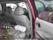 2008 Chevrolet HHR LS z VIN 3GNDA13D38S629069, wystawiony jako IAAI lot #41572480 z przebiegiem 156 792 mil mil oraz . Historia ofert i sprzedaży dostępna na DreamBid. Obrazek 8.