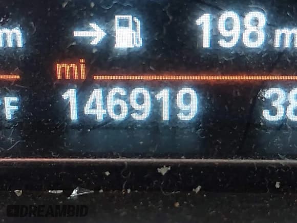 ✅ 2015 BMW 3 Series 320i xDrive • VIN: WBA3C3G57FNS74652 • Lot: 41723695. Wystawiony na IAAI z przebiegiem 146 919 mil. Bezpłatny archiwum sprzedaży aukcyjnych z USA i szczegółowy raport historii pojazdu na DreamBid. Zdjęcie 15.