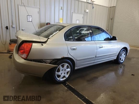 ✅ 2005 Hyundai Elantra GLS • VIN: KMHDN46D85U939056 • Lot: 41758945. Wystawiony na Copart z przebiegiem 120 252 mil. Bezpłatny archiwum sprzedaży aukcyjnych z USA i szczegółowy raport historii pojazdu na DreamBid. Zdjęcie 3.