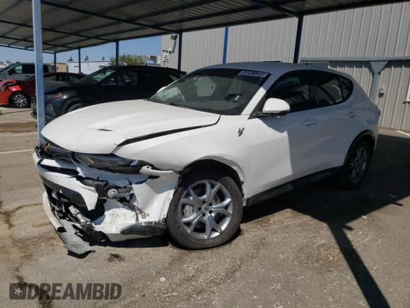 ✅ 2024 Dodge Hornet R/T • VIN: ZACPDFCW6R3A31502 • Lot: 69241235. Wystawiony na Copart z przebiegiem 33 168 mil mil. Skorzystaj z bezpłatnego archiwum sprzedaży aukcyjnych z USA i zobacz szczegółowy raport historii pojazdu na DreamBid. Zdjęcie 1.
