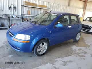 2008 Chevrolet Aveo LS z VIN KL1TD66638B063746, wystawiony jako Copart lot #80728824 z przebiegiem Nie podano mil oraz Szkoda całkowita • Salvage title. Historia ofert i sprzedaży dostępna na DreamBid. Obrazek 1.