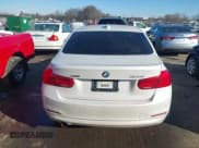 ✅ 2016 BMW 3 Series 320i xDrive • VIN: WBA8E5G52GNU19304 • Lot: 41273541. Listed on IAAI with Not provided. Free auction sales archive from the USA and detailed vehicle history report at DreamBid. Image 16.