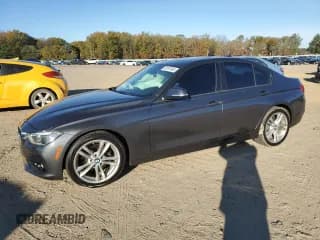 ✅ 2016 BMW 3 Series 320i • VIN: WBA8A9C53GK616363 • Lot: 82597484. Wystawiony na Copart z przebiegiem 88 106 mil. Bezpłatny archiwum sprzedaży aukcyjnych z USA i szczegółowy raport historii pojazdu na DreamBid. Zdjęcie 1.