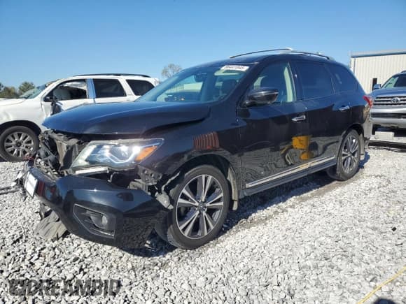 ✅ 2018 Nissan Pathfinder S • VIN: 5N1DR2MN3JC626243 • Lot: 86441845. Listed on Copart with 147,678 mi. Free auction sales archive from the USA and detailed vehicle history report at DreamBid. Image 1.