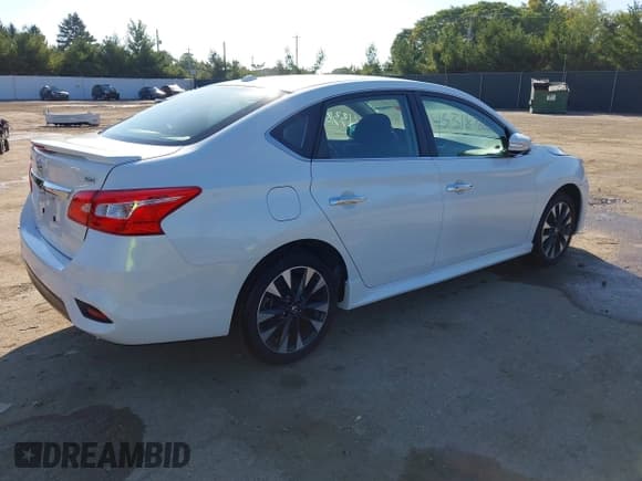 ✅ 2019 Nissan Sentra S • VIN: 3N1AB7AP1KY454465 • Лот: 43318786. Опубликован ранее на IAAI с пробегом 20 018 миль. Бесплатный доступ к архиву аукционных продаж из США и подробный отчёт об истории автомобиля на DreamBid. Изображение 4.