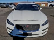✅ 2019 Jaguar F-Pace 25t • VIN: SADCS2FX8KA602153 • Lot: 85794145. Wystawiony na Copart z przebiegiem 113 705 mil. Bezpłatny archiwum sprzedaży aukcyjnych z USA i szczegółowy raport historii pojazdu na DreamBid. Zdjęcie 5.