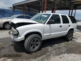 2005 Chevrolet Blazer LS z VIN 1GNDT13X25K117749, wystawiony jako Copart lot #59133375 z przebiegiem 194 235 mil mil oraz Szkoda całkowita • Salvage title. Historia ofert i sprzedaży dostępna na DreamBid. Obrazek 1.