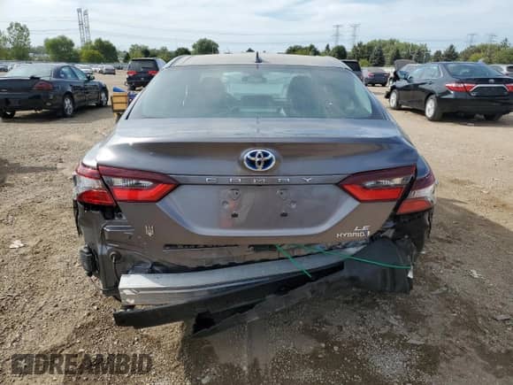 2023 Toyota Camry Hybrid LE with VIN 4T1C31AK8PU059323, listed as a Copart auction lot 72040395 with 31,361 mi miles and Salvage title. Bid and sale history available at DreamBid. Image 6.