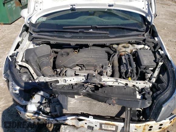 ✅ 2018 Chevrolet Cruze LT • VIN: 1G1BE5SM1J7102402 • Lot: 45327673. Listed on Copart with Not provided. Free auction sales archive from the USA and detailed vehicle history report at DreamBid. Image 12.