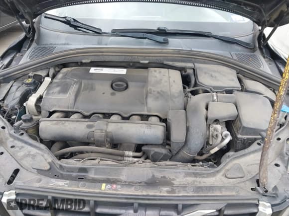 ✅ 2013 Volvo XC60 3.2L • VIN: YV4940DLXD2431274 • Lot: 42109445. Listed on IAAI with 160,287 mi. Free auction sales archive from the USA and detailed vehicle history report at DreamBid. Image 10.