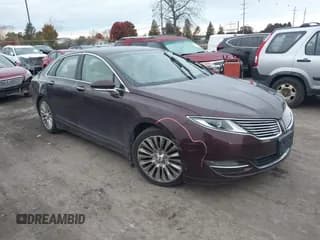✅ 2013 Lincoln MKZ • VIN: 3LN6L2G98DR805750 • Lot: 43587505. Wystawiony na IAAI z przebiegiem 194 459 mil. Bezpłatny archiwum sprzedaży aukcyjnych z USA i szczegółowy raport historii pojazdu na DreamBid. Zdjęcie 1.